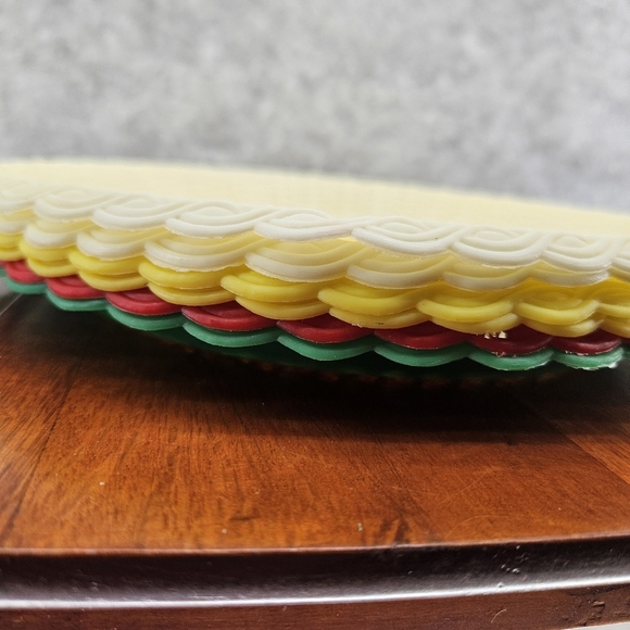 VTG Plastic Woven Paper Plate Holder‎ Basket Weave Scalloped Edge set/6 - Picture 2 of 12